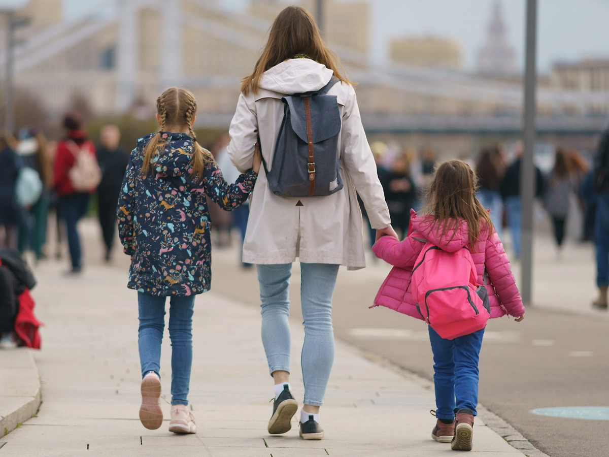 Налоговый вычет на детей в 2026 году: сколько и какой порог. Фото © Shutterstock / FOTODOM / YuryKara