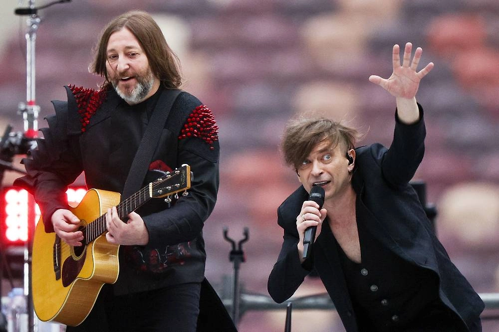 Участники группы «Би-2» Шура (Александр Уман) и Лёва (Игорь Бортник). Фото © ТАСС / Сергей Бобылев