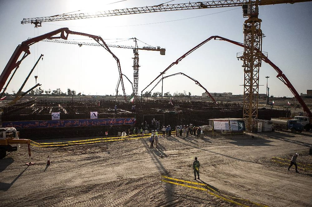 Обложка © ТАСС / Zuma / Xinhua via ZUMA Wire / Ahmad Halabisaz