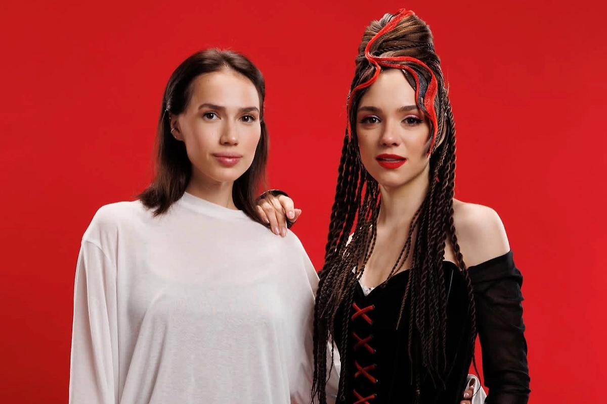 Алина Загитова и Евгения Медведева. Фото © Instagram (признан экстремистской организацией и запрещён на территории Российской Федерации) / azagitova