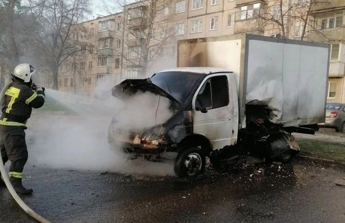 Пять человек пострадали при атаках дронов в Белгородской области. Фото © Telegram / Настоящий Гладков
