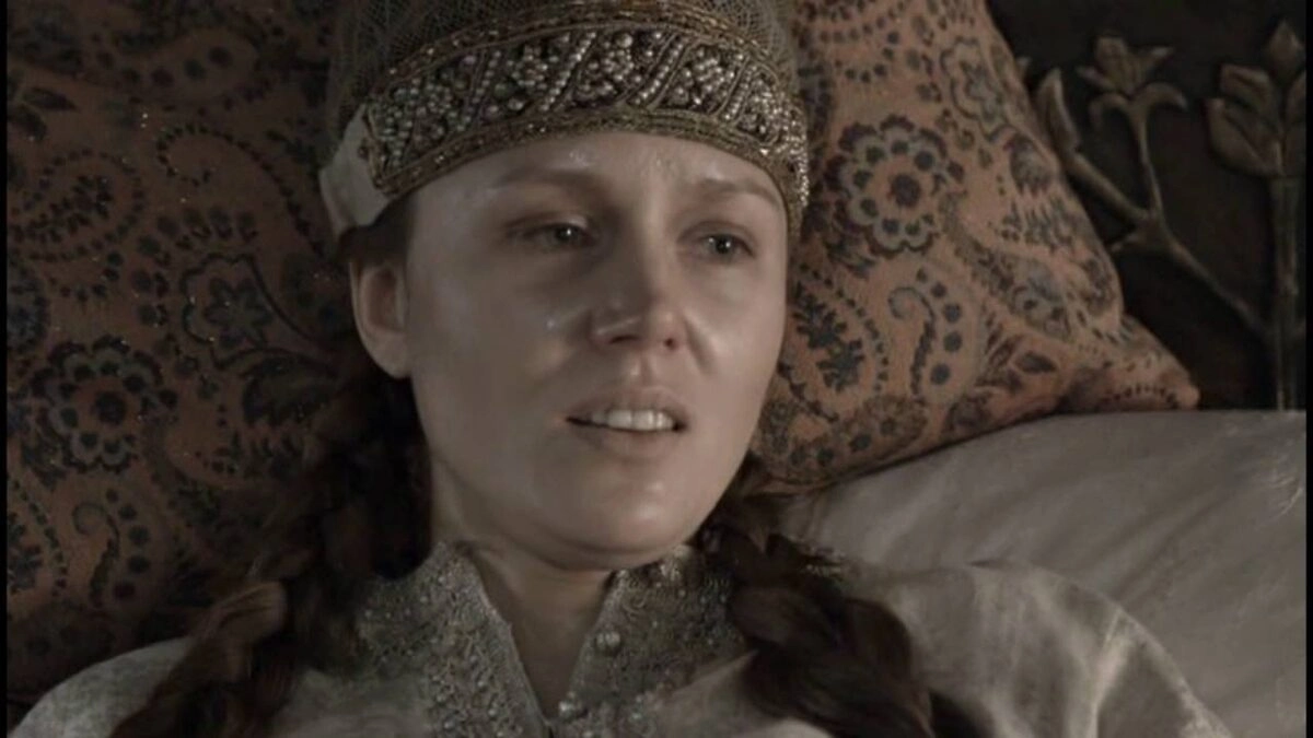 Царица Мария Милослаская, женщина, родившая 13 детей. Фото&nbsp;©&nbsp;Кадр из фильма «Раскол» режиссёр Николай Досталь, сценарист&nbsp;Николай Досталь, Михаил Кураев / Kinopoisk