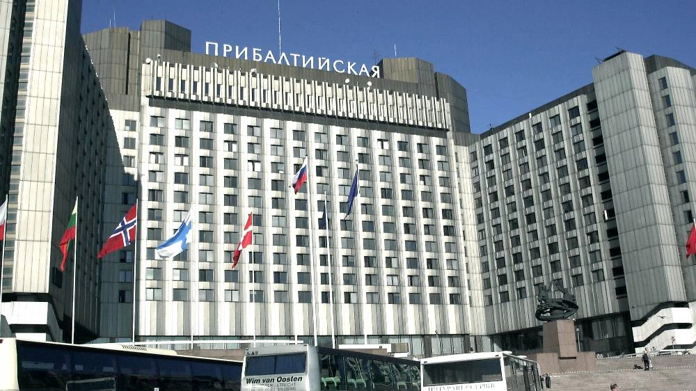 Алла Пугачёва устроила скандал в гостинице «Прибалтийская» из-за занятого номера с видом на Финский залив. Фото © ТАСС / Александр Юрьев, Сергей Смольский