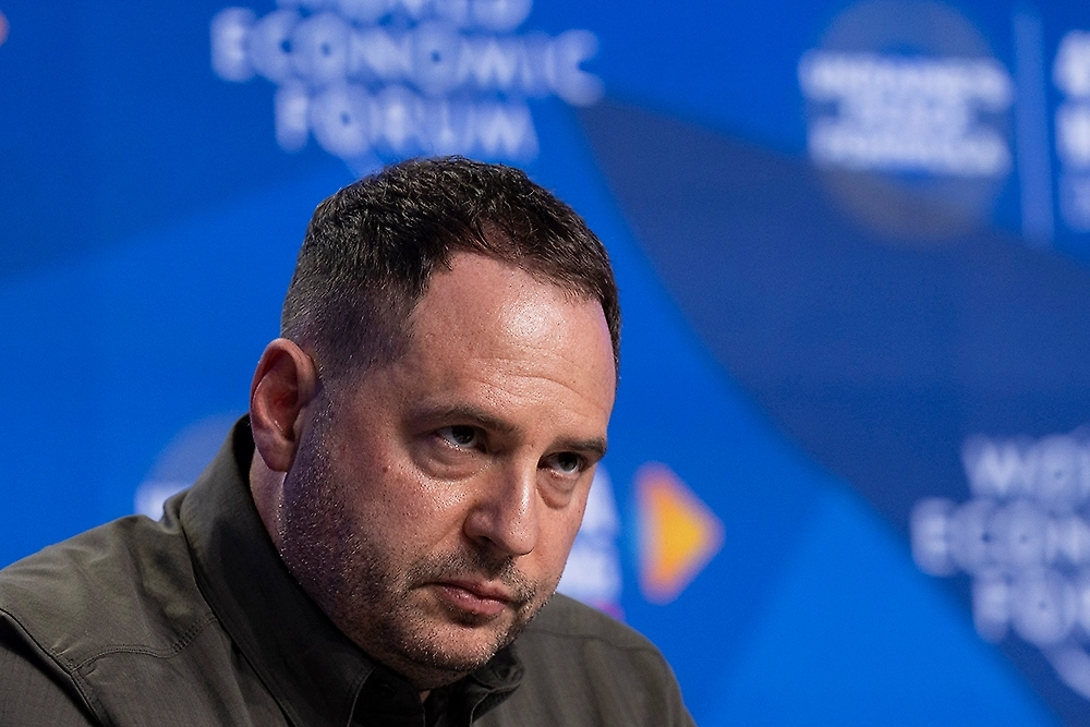 Обложка © ТАСС / EPA / GIAN EHRENZELLER