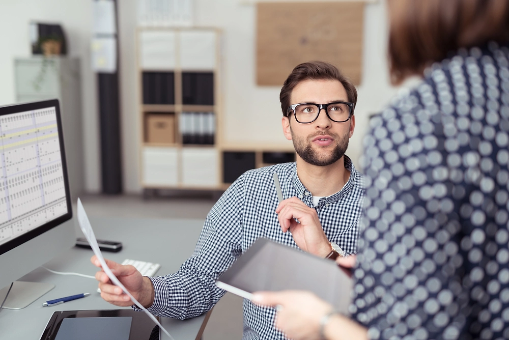 Что делать, если работодатель заставляет работать сверхурочно. Фото © Shutterstock / FOTODOM / stockfour