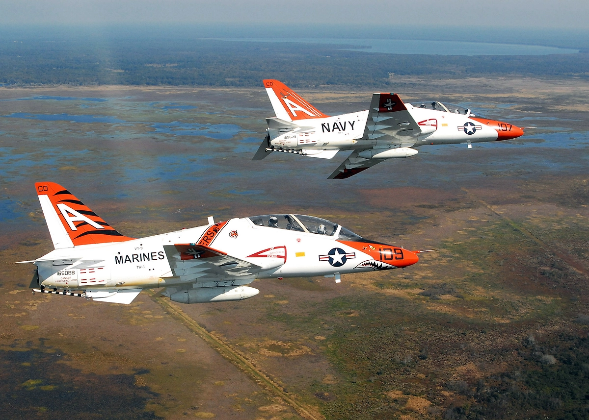 T-45C Goshawk. Фото © Wikipedia / U.S. Navy photo by 1st Lt. Andrew Straessle