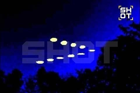 Летающие неопознанные объекты над небом Краснодара. Фото © Telegram / SHOT