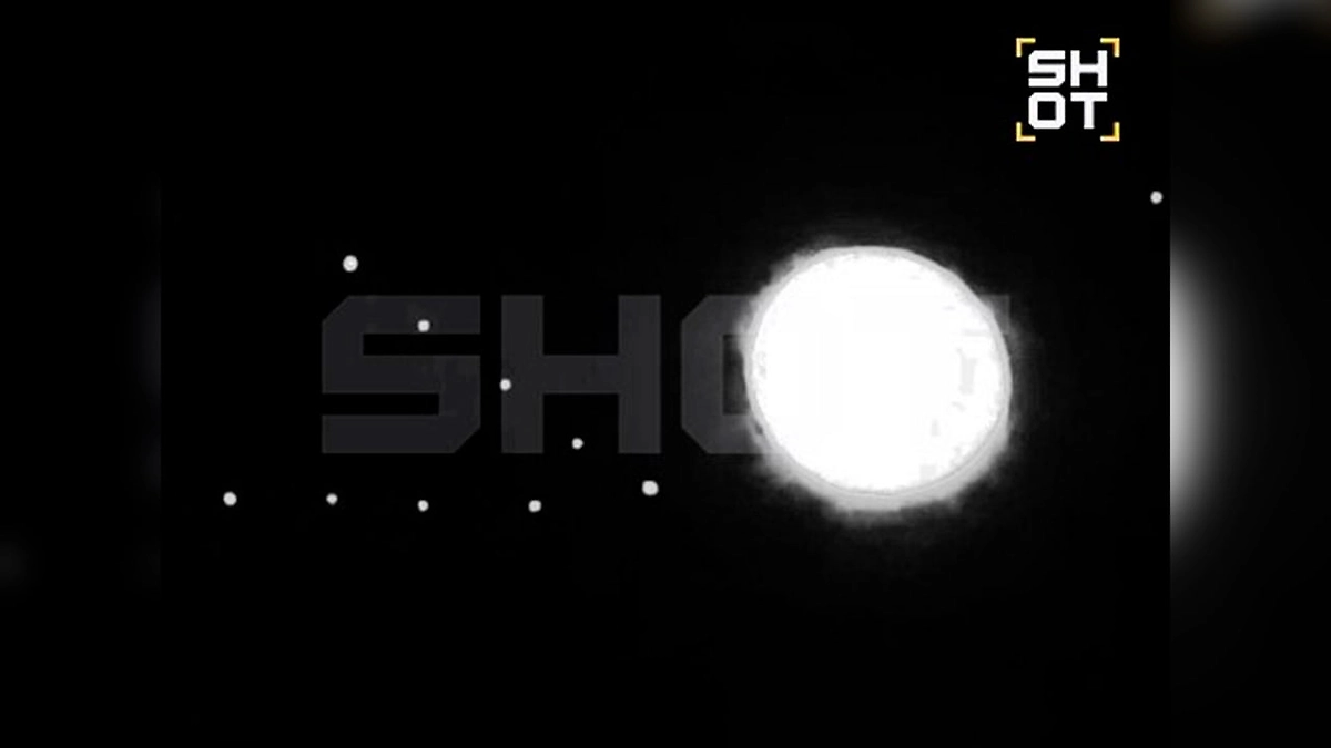 Летающие неопознанные объекты над небом Краснодара. Фото © Telegram / SHOT