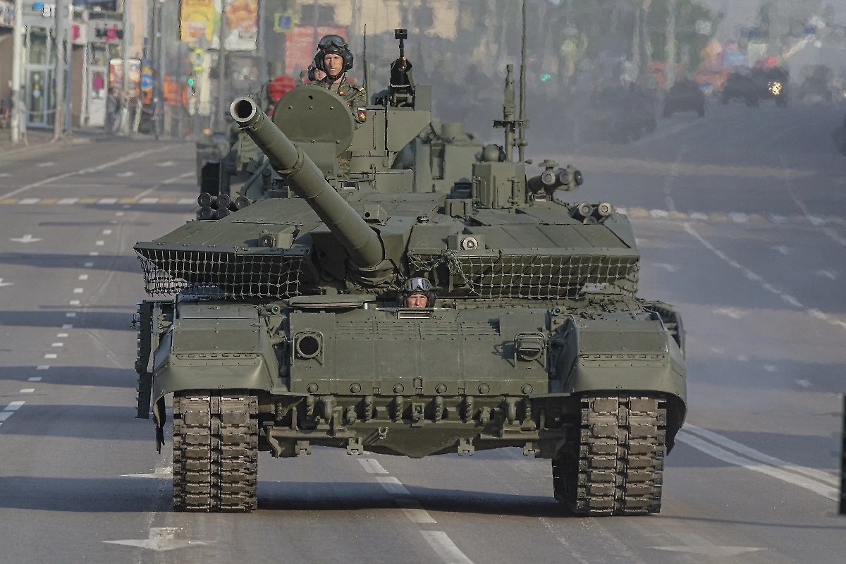 В России воссоздадут Челябинское высшее танковое училище В России воссоздадут Челябинское высшее танковое училище