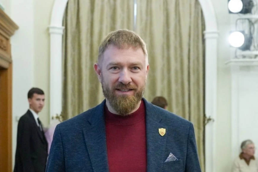 Александр Малькевич. Обложка © VK / Законодательное Собрание Санкт-Петербурга (ЗакС)