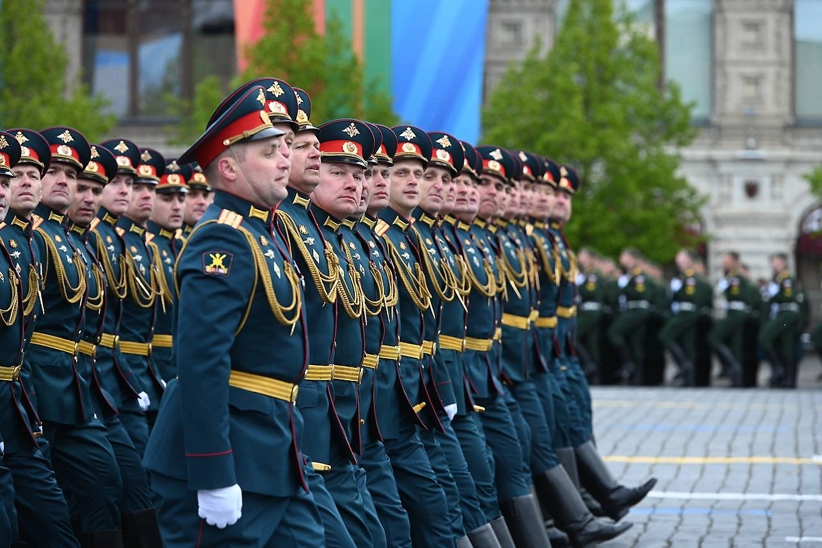 Парад на Красной площади 9 мая 2026: новый формат без техники. Фото © Life.ru