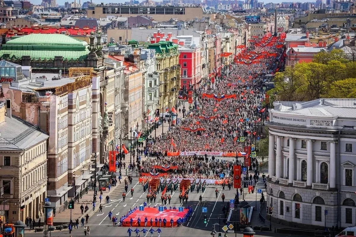 «Бессмертный полк» в Санкт-Петербурге. Фото © «Макс» / «Бессмертный полк России»