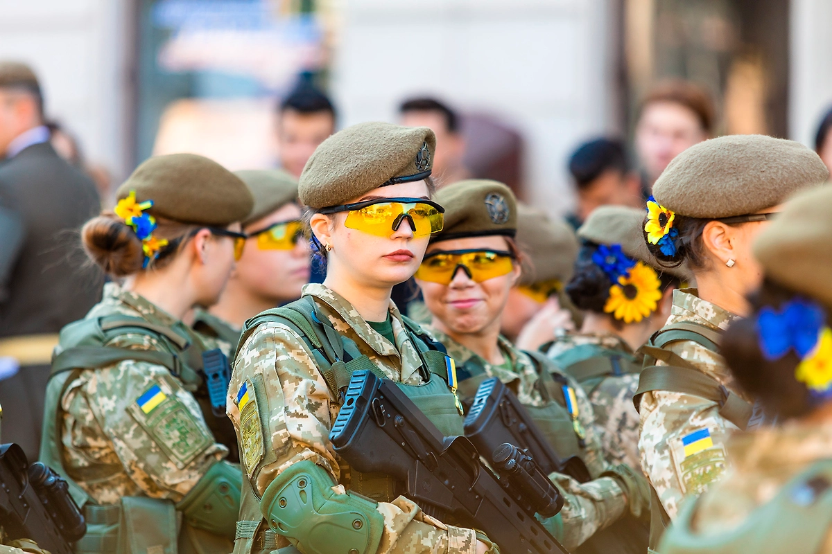 Обложка © Shutterstock / FOTODOM / Ruslan Lytvyn