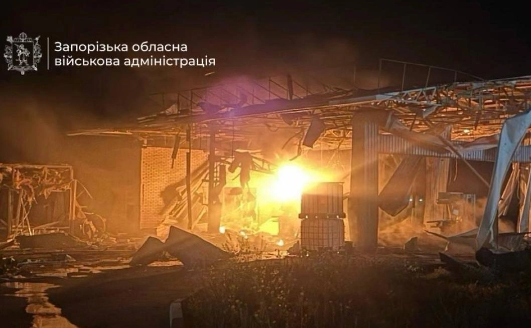 ВС РФ атаковали АЗС в окрестностях Запорожья. Фото © Запорожская областная военная администрация