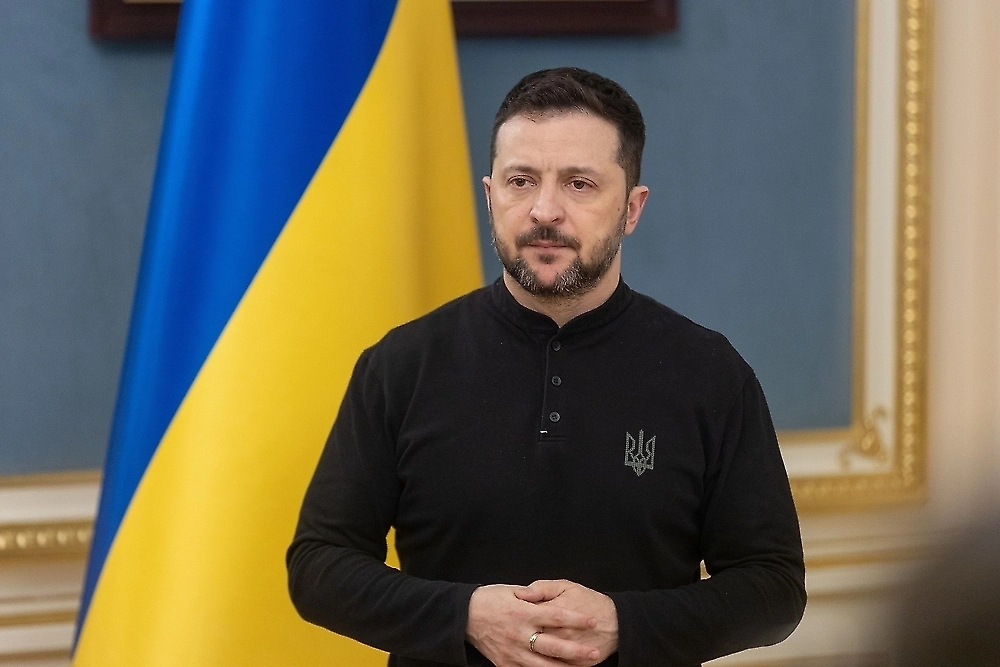 Зеленскому предложили повесить нацистский крест вместо польского ордена Белого орла