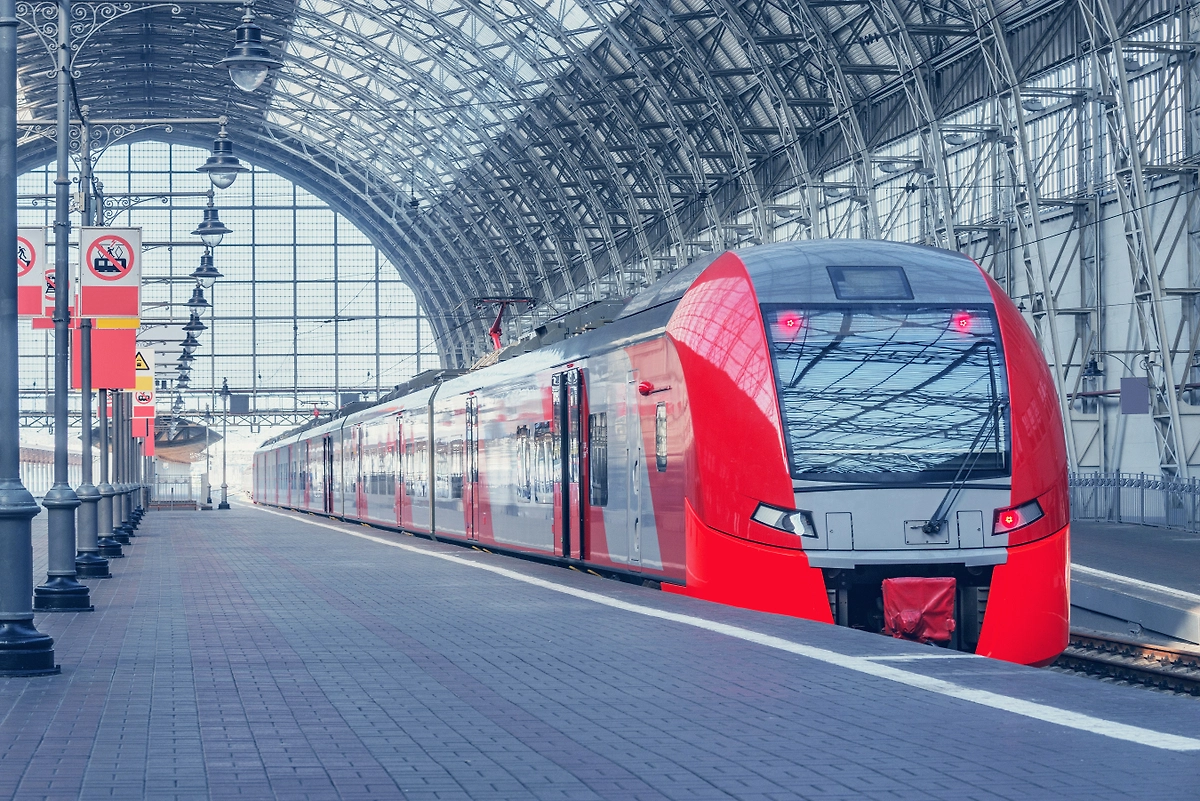 Поезд — отличный вариант, если не хочется вести машину. Фото © Shutterstock / FOTODOM / Locomotive74