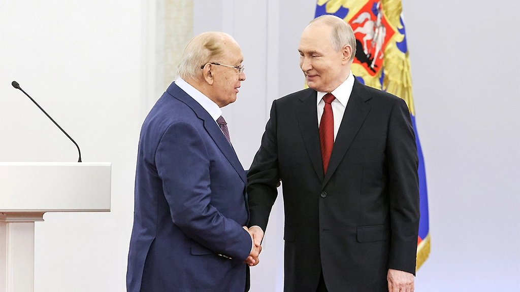 Обложка © ТАСС / Сергей Карпухин