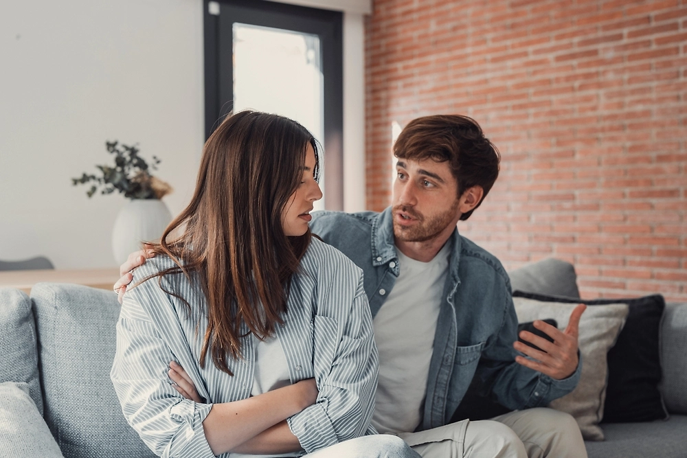 Как понять что мужчна вам изменят: что подскажет вам тело изменщика? Фото © Shutterstock / FOTODOM / PerfectWave