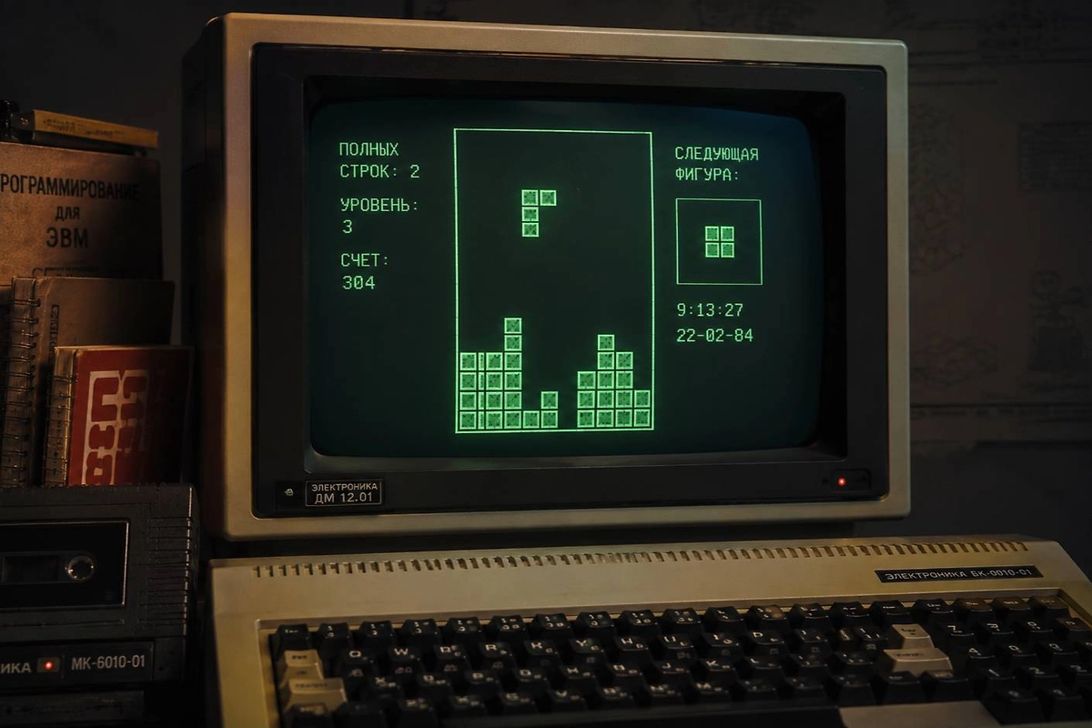 6 июня — день рождения «Тетриса»: первая версия игры на компьютере «Электроника-60. Фото © ChatGPT