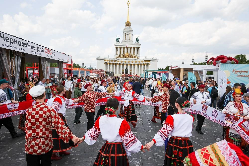 Как отметить День России в Москве и регионах. Фото © ТАСС / Александр Патрин