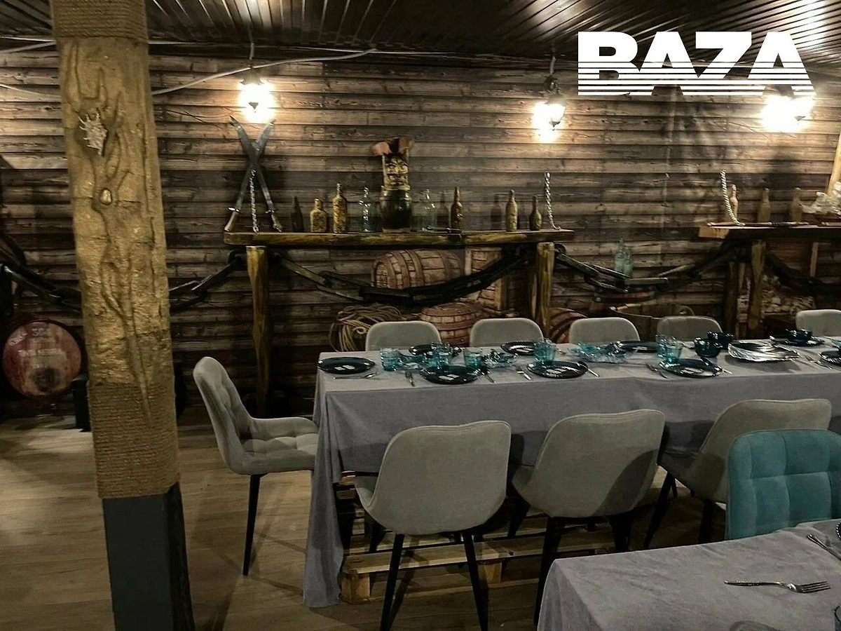Столовая на доме-корабле. Фото © Telegram / Baza