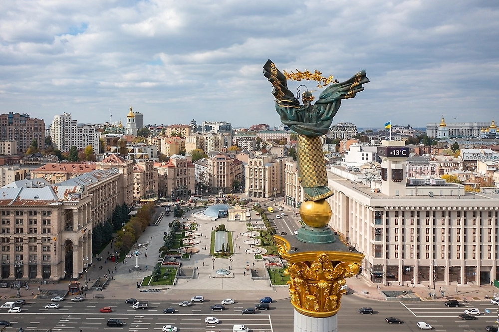 Обложка © Shutterstock / FOTODOM / Ruslan Lytvyn