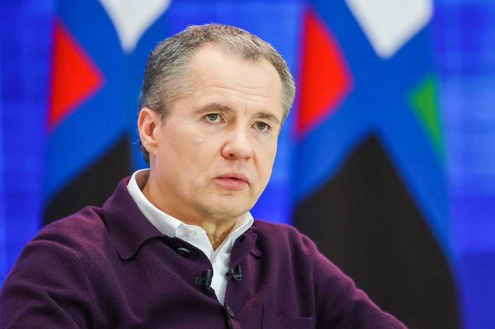 Вячеслав Гладков вручил верительные грамоты президенту Абхазии Вячеслав Гладков вручил верительные грамоты президенту Абхазии