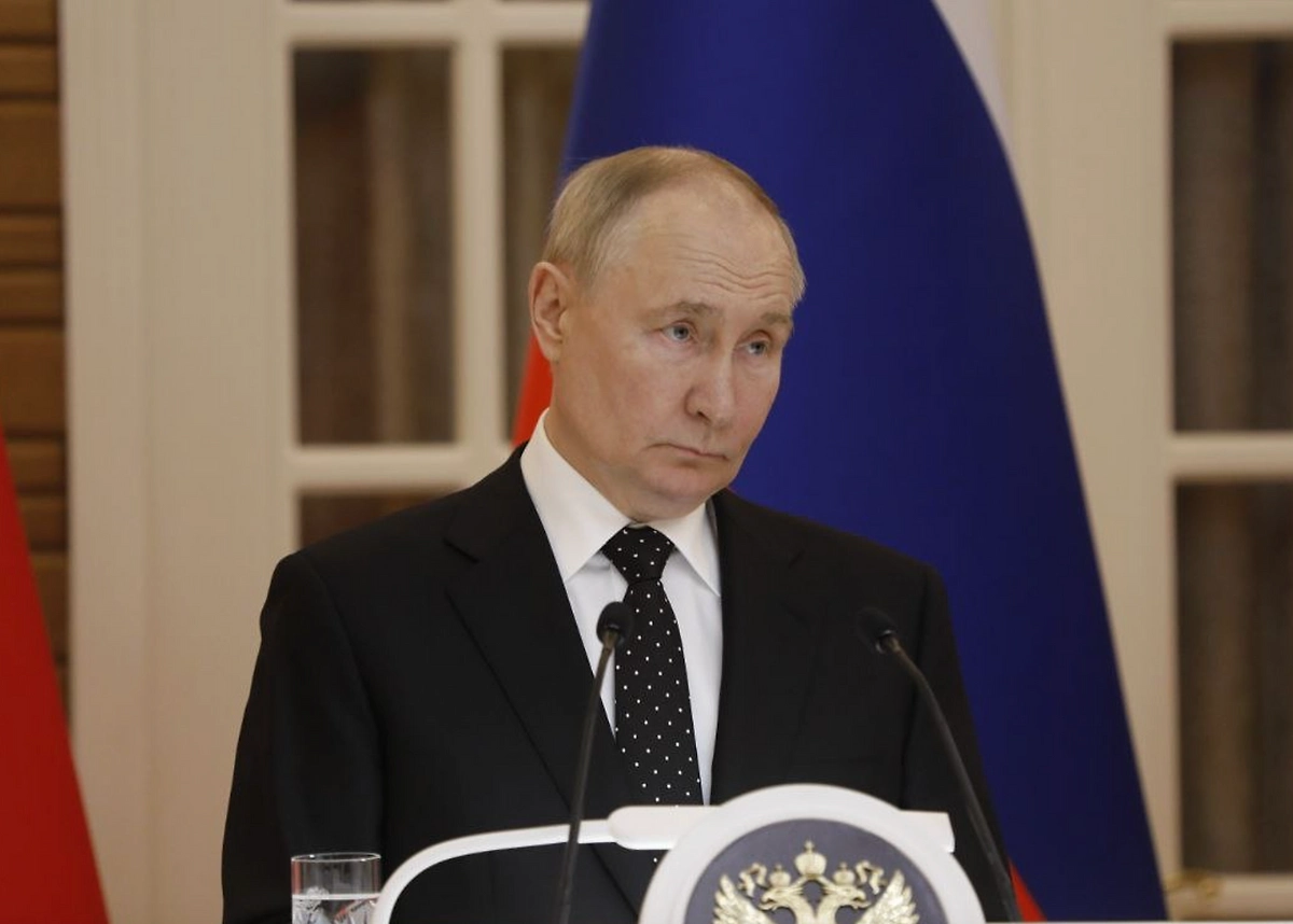 Владимир Путин. Обложка © Life.ru