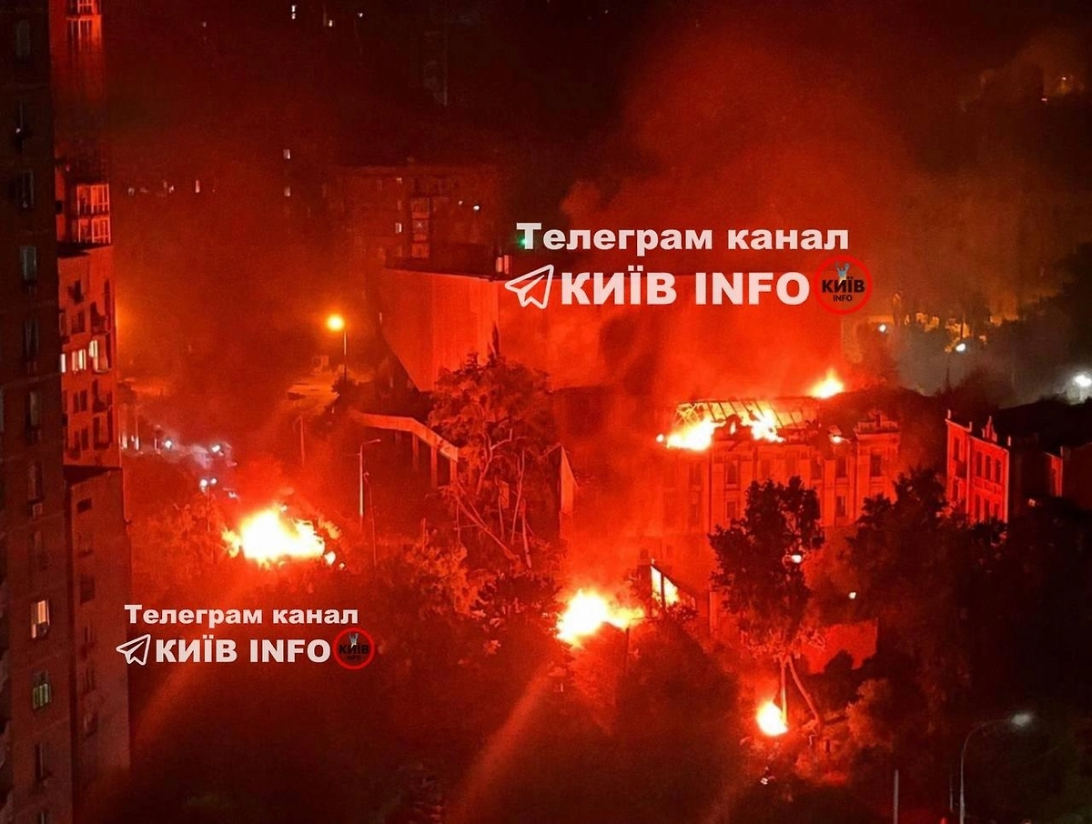 Пожары в Киеве. Фото © Telegram / Киев Info