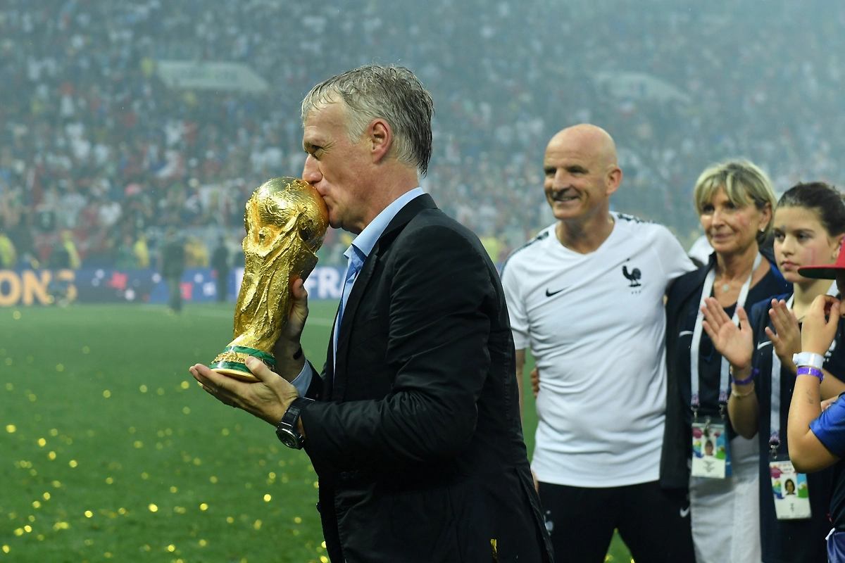 Дидье Дешам. Обложка © X / Equipe de France