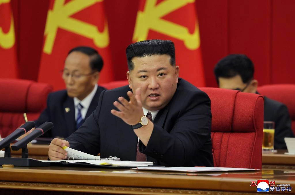 Обложка © ТАСС / EPA / KCNA