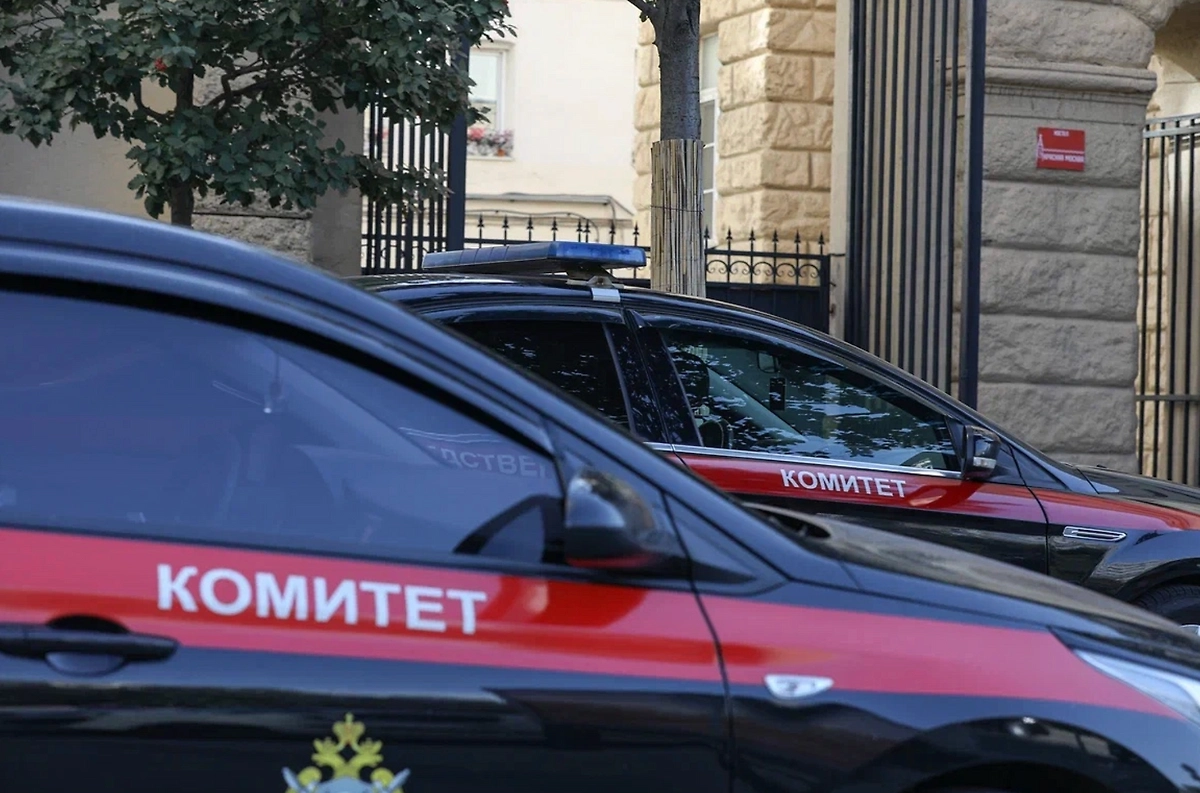Автомобиль Следственного комитета. Обложка © Life.ru