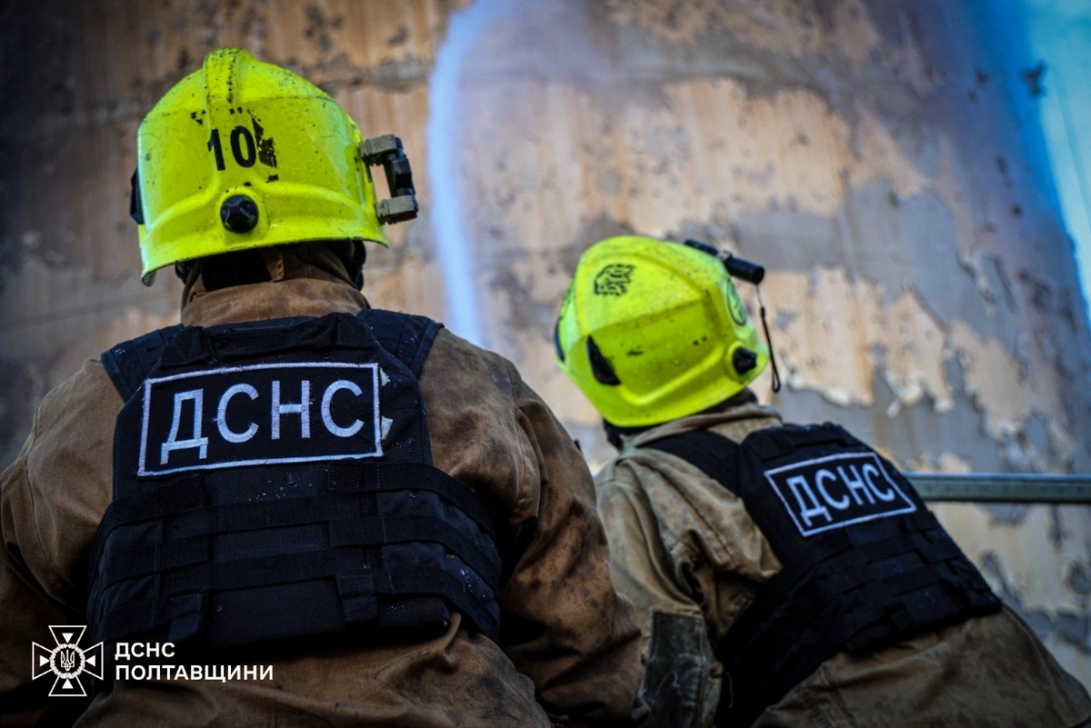 Пожар в Полтавской области. Фото © Telegram / ДСНС України