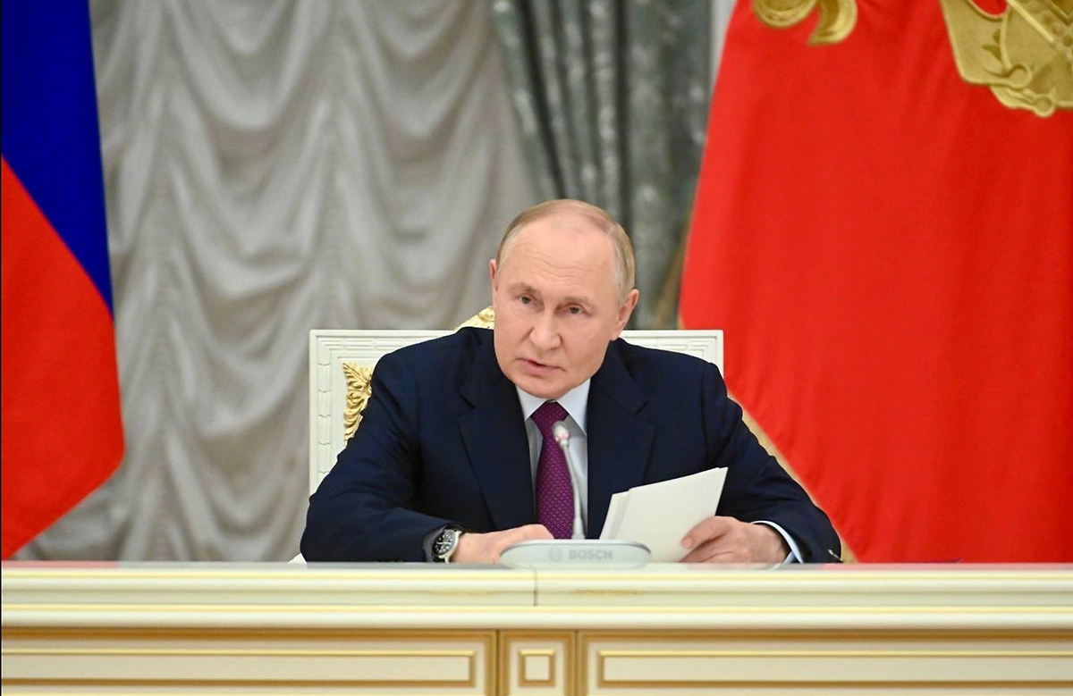 Владимир Путин. Обложка © Life.ru