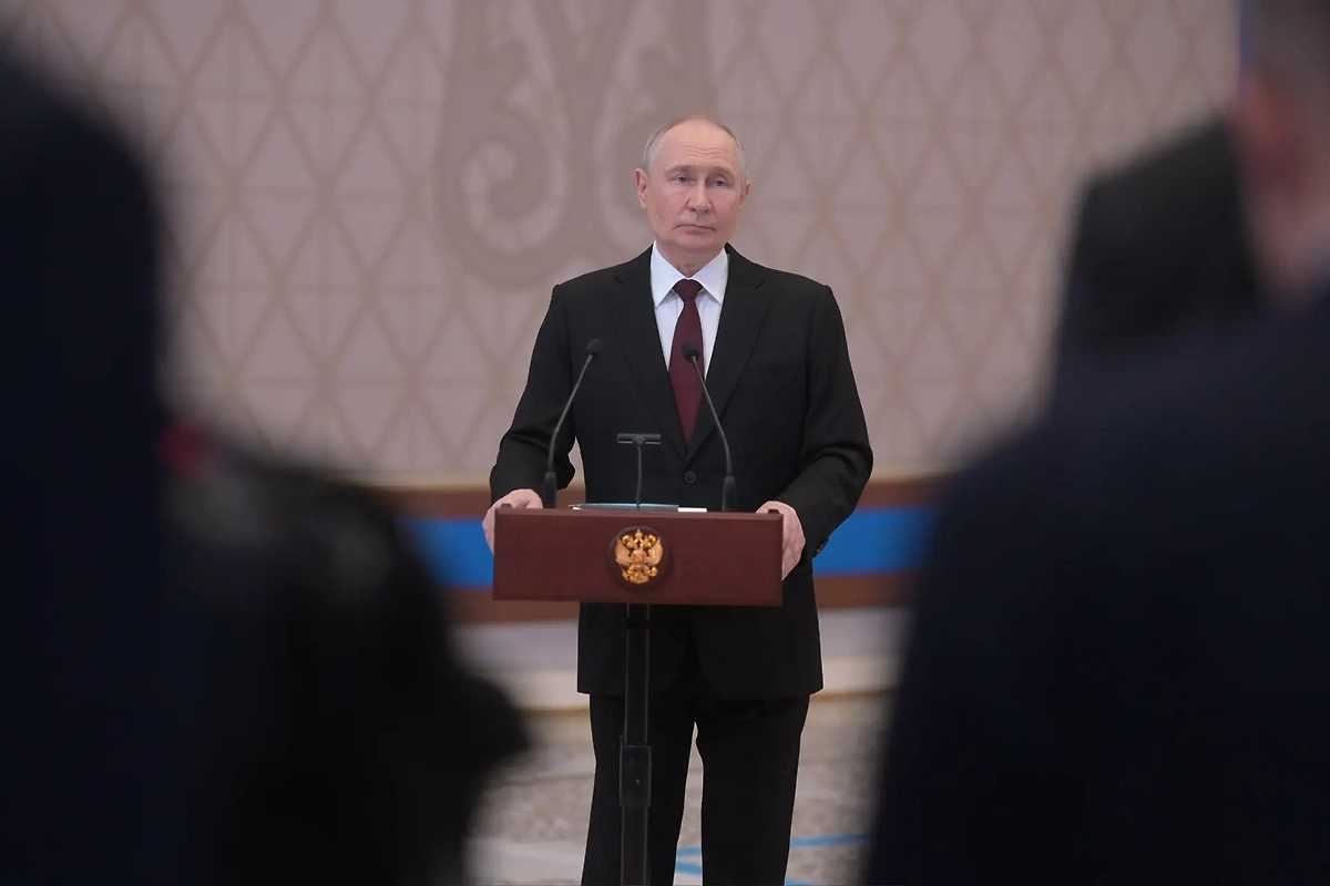 Владимир Путин. Обложка © Life.ru