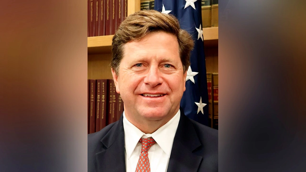 Обложка © Wikipedia / United States Department of Justice