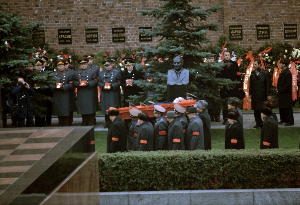Похороны Брежнева в ноябре 1982 года: государственный ритуал, превратившийся в народную легенду. Фото © РИА Новости / Владимир Вяткин