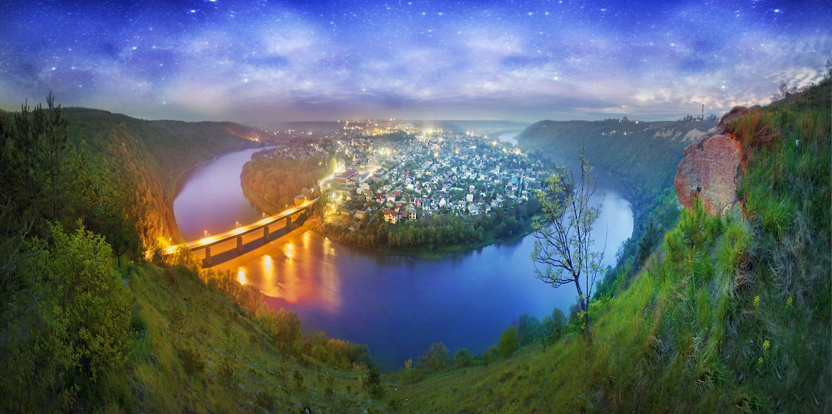 Днестр. Обложка © Shutterstock / FOTODOM / Roman Mikhailiuk
