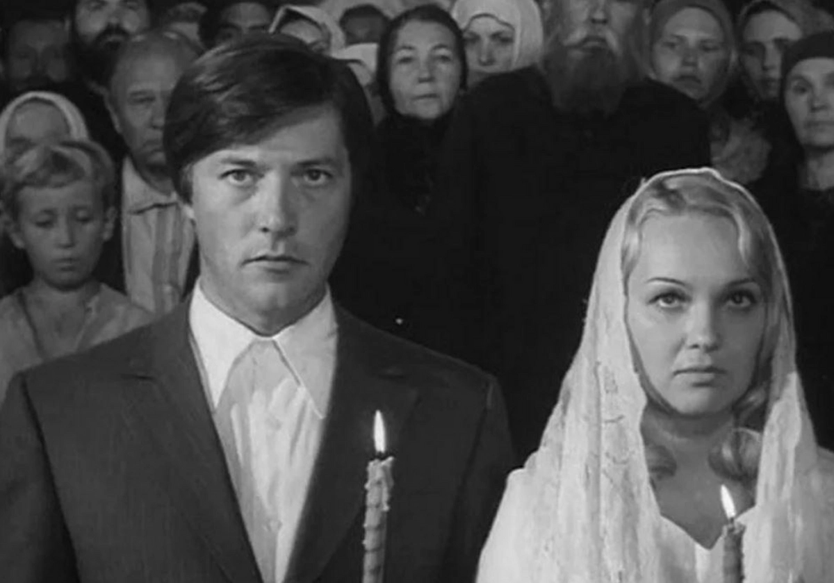 Наталья Гвоздикова и Евгений Жариков: путь длиной в 37 лет. Фото © «Рождённая революцией», режиссёр Григорий Кохан, сценаристы Гелий Рябов, Алексей Нагорный