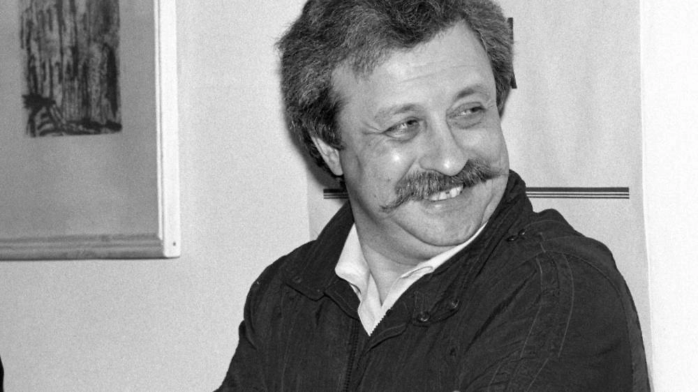 Где и когда родился Леонид Якубович, кем он работал до «Поля чудес» и какое образование получил будущий телеведущий? Фото © ТАСС / Роман Денисов