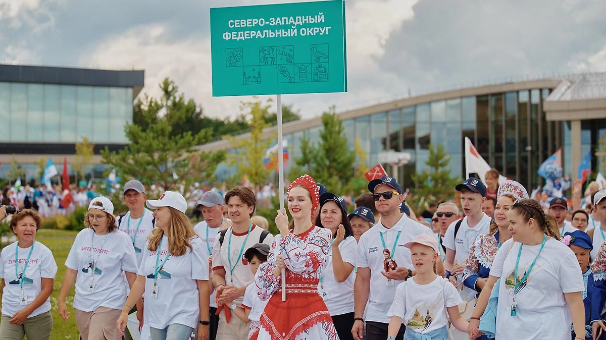 В «Сенеже» стартовал финал конкурса «Это у нас семейное». Фото © Telegram /Это у нас семейное