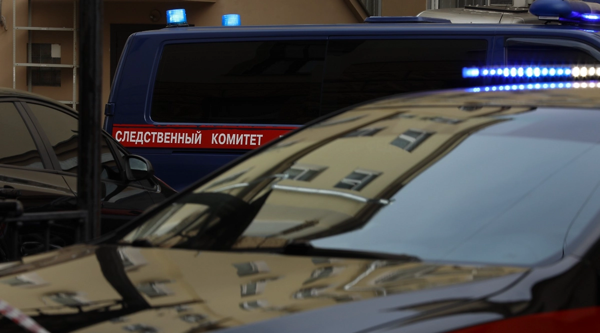 Автомобиль Следственного комитета. Обложка © Life.ru