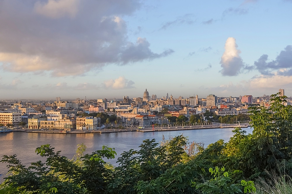 Обложка © Shutterstock / FOTODOM / angelbada.photography