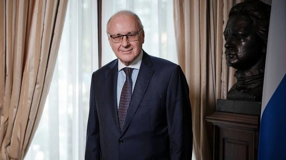 Владимир Тарабрин. Обложка © Telegram / Посольство России в Нидерландах