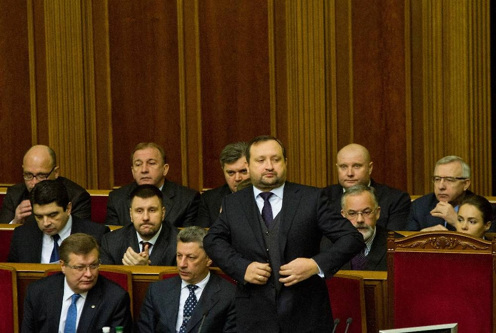 Сергей Арбузов во время пленарного заседания Верховной рады Украины, 2014 г. Фото © ТАСС / Zuma / Sergii Kharchenko