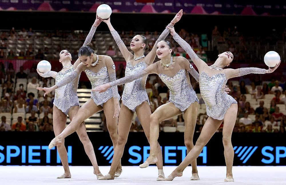 Обложка © ТАСС / EPA / RONALD WITTEK