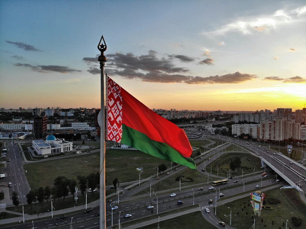 Обложка © Shutterstock / FOTODOM / webhobbit