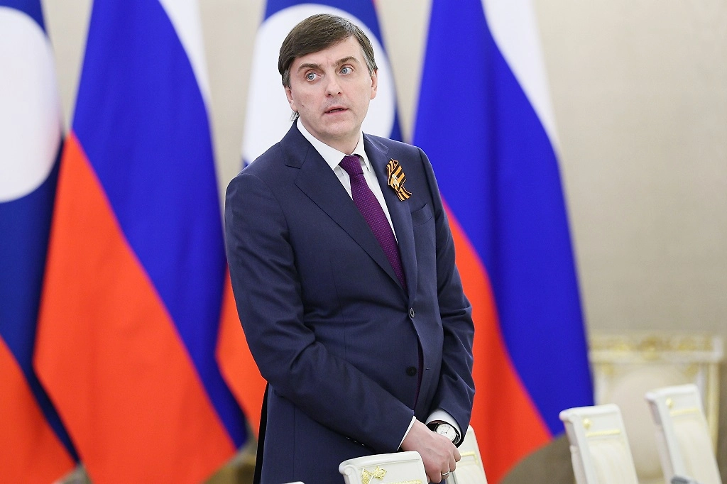 Кравцов рассказал об июльском отдыхе 14 млн российских школьников Кравцов рассказал об июльском отдыхе 14 млн российских школьников
