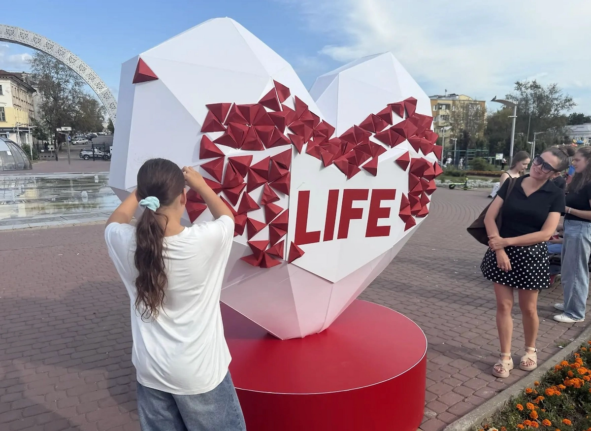 Более 7 тысяч человек приняли участие в Неделе «Бумажное сердце» под Калугой. Фото © Предоставлено Life.ru