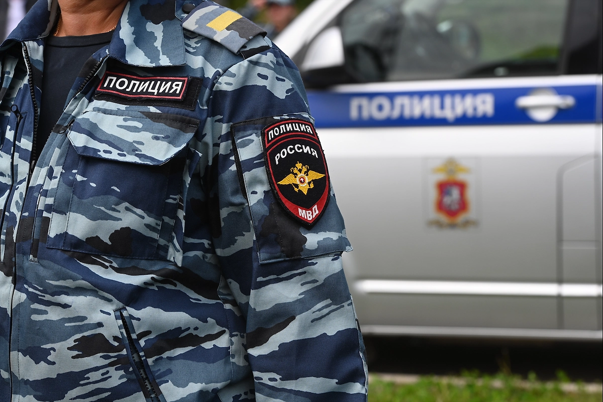 Сотрудник полиции. Обложка © Life.ru